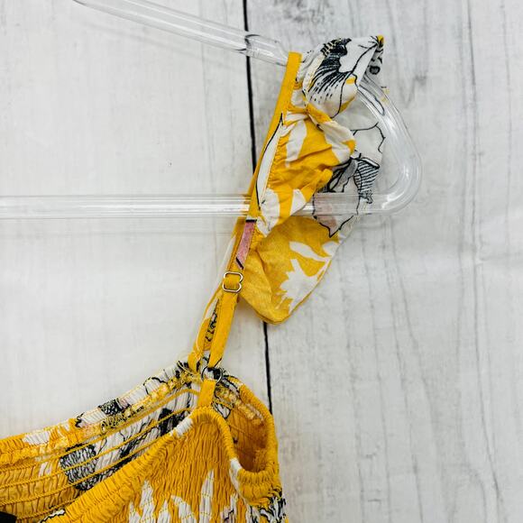 Lulus Yellow Floral Smocked Crop Top stretchy ruffle straps sz Medium - Picture 5 of 7